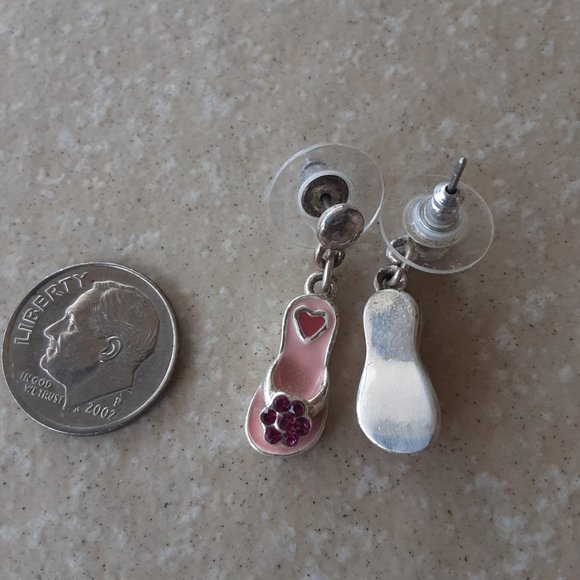 Pair of Flip Flop Pierced Earrings - Picture 2 of 2